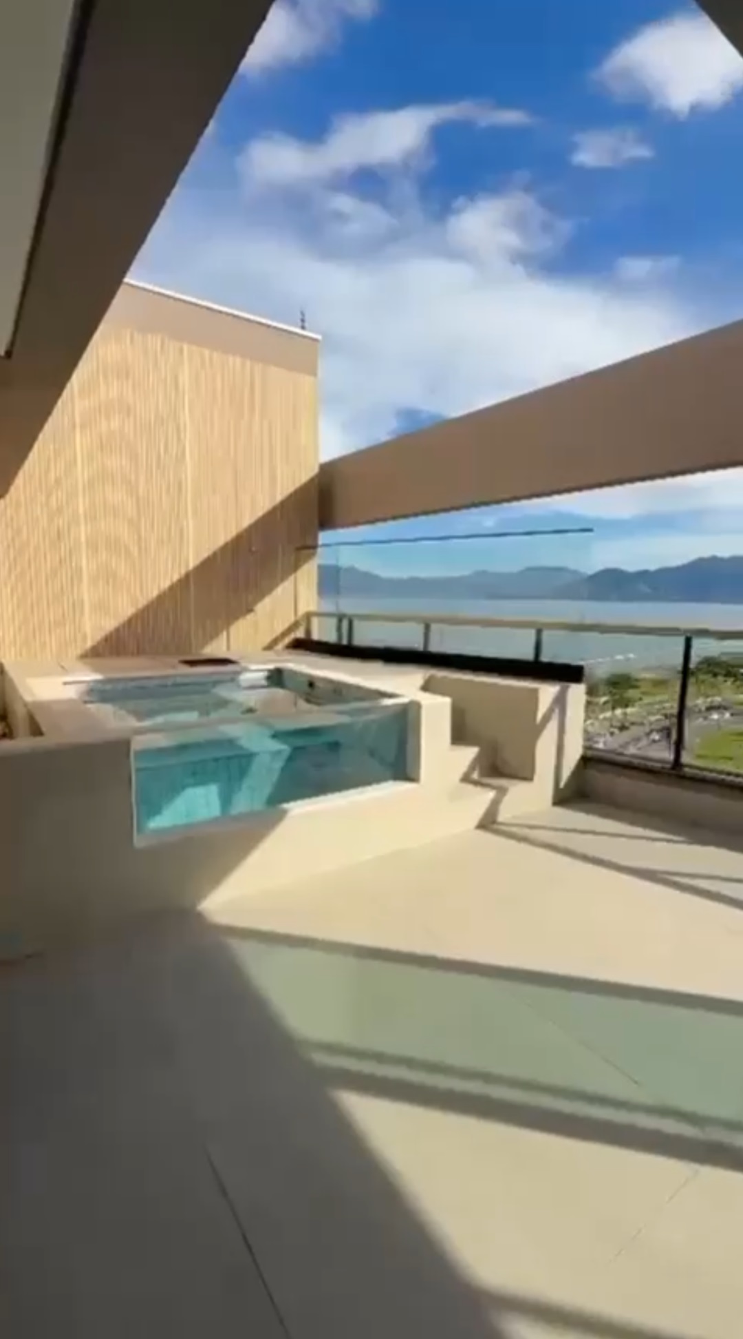 #15622 - Duplex para Venda em Caraguatatuba - SP