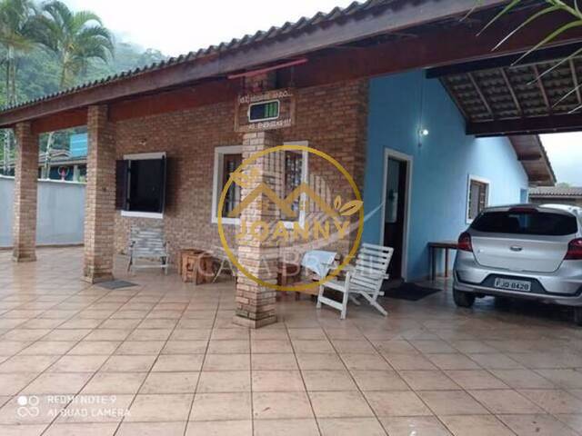 Venda em Condomínio Verde Mar - Caraguatatuba