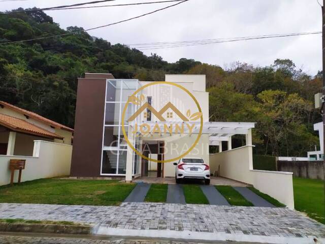 Venda em Jardim Mariella - Caraguatatuba