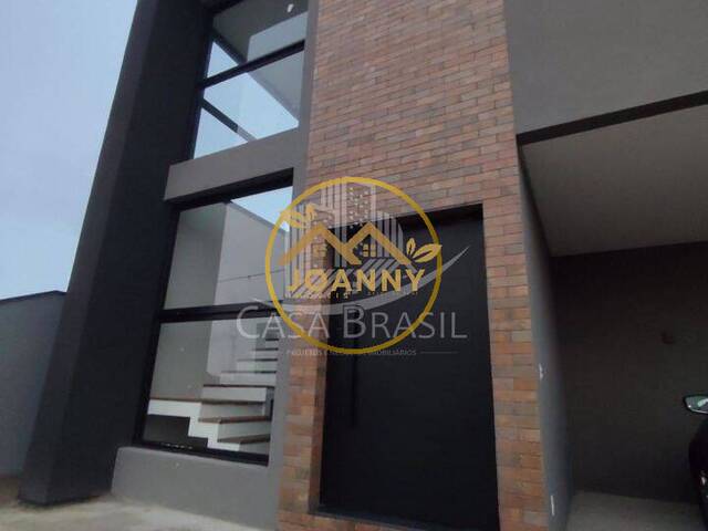 Casa para Venda em São José dos Campos - 3