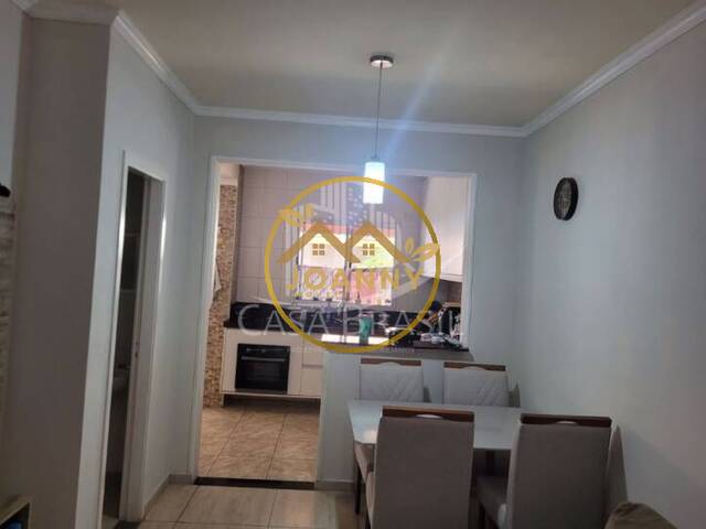 Casa para Venda em São José dos Campos - 3