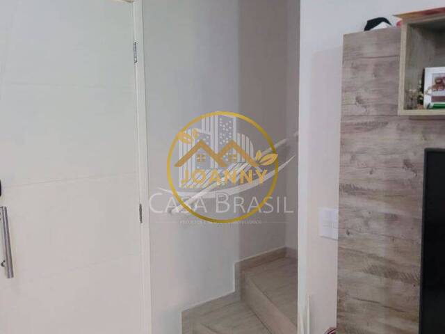 Casa para Venda em São José dos Campos - 4