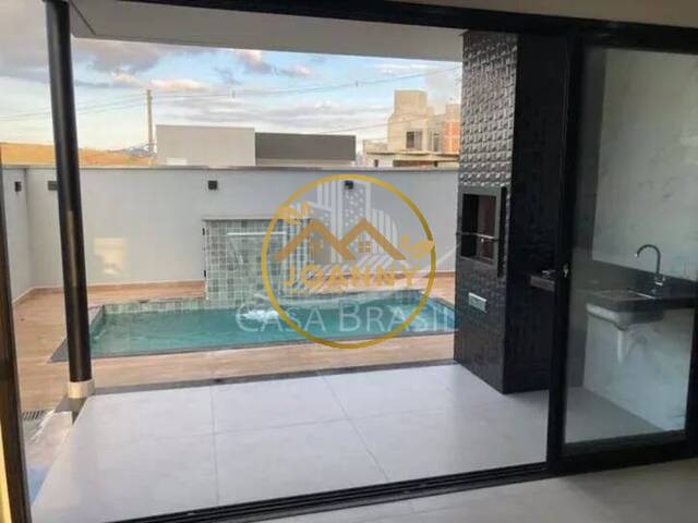 Sobrado para Venda em Caçapava - 2