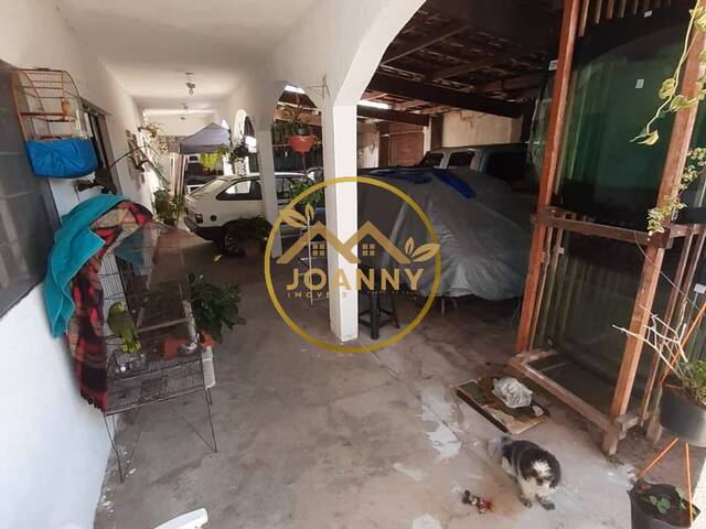 Casa para Venda em São José dos Campos - 4