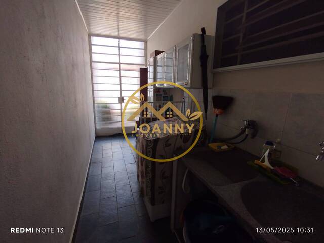 Casa para Venda em São José dos Campos - 5