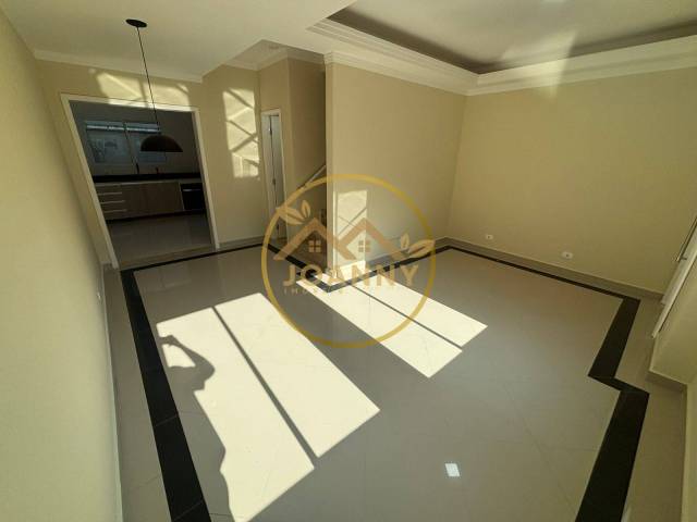 #15628 - Sobrado para Venda em Jacareí - SP