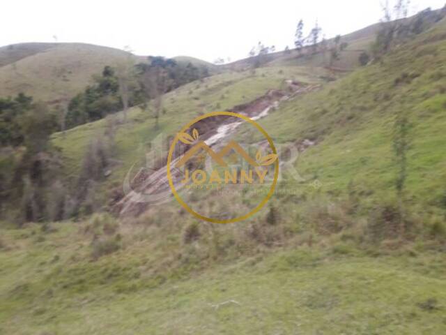 Terreno para Venda em Jambeiro - 4