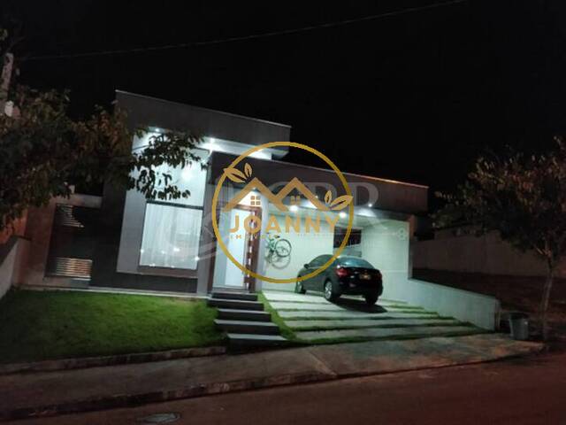 Venda em Bairro Do Grama - Caçapava