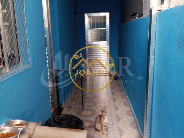 Casa para Venda em São José dos Campos - 3