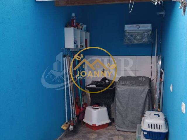 Casa para Venda em São José dos Campos - 4