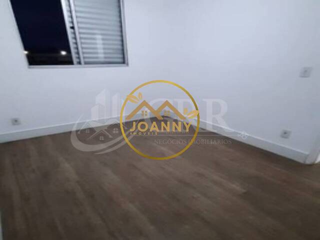 Apartamento para Venda em Jacareí - 5