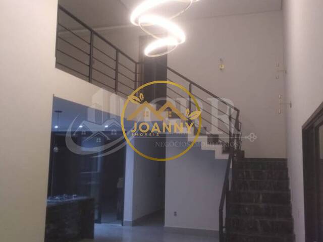 Sobrado para Venda em São José dos Campos - 4