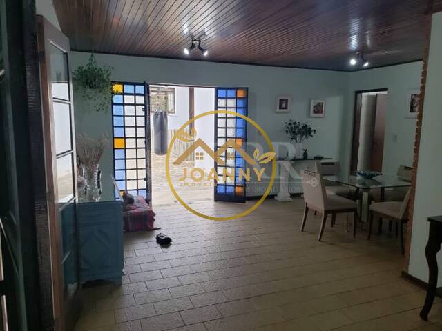 Sobrado para Venda em São José dos Campos - 4