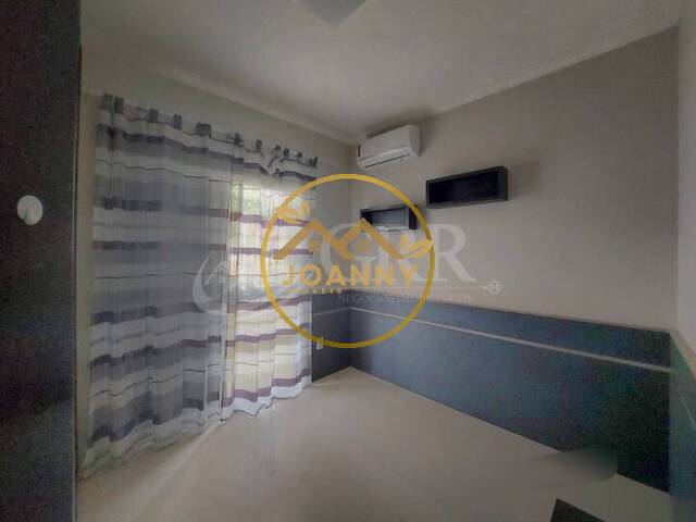 Sobrado para Venda em São José dos Campos - 4