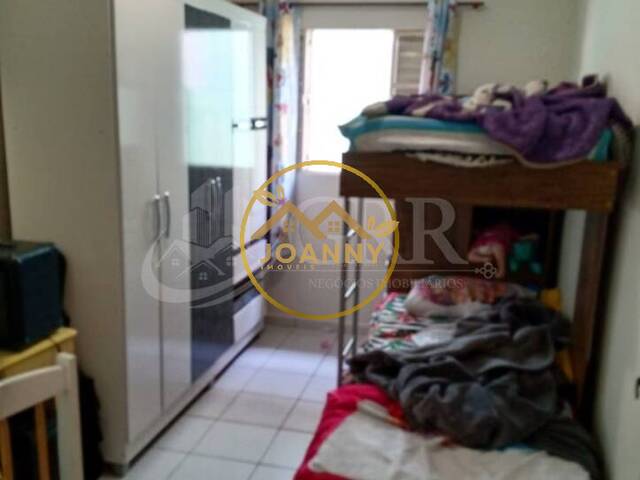 Sobrado para Venda em São José dos Campos - 4