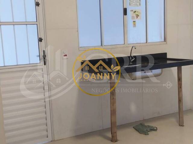 Sobrado para Venda em São José dos Campos - 4