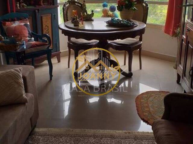 Apartamento para Venda em São José dos Campos - 2