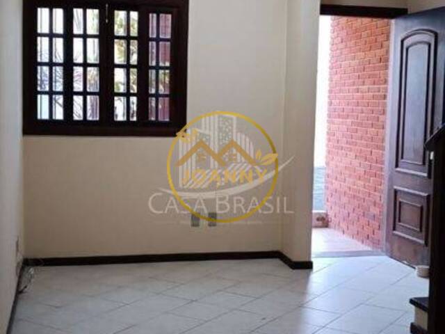 #CA0502 - Casa para Venda em Caraguatatuba - SP - 2